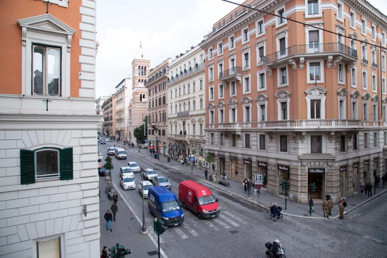 Nazionale 221 Mamila Suite Rome Luaran gambar