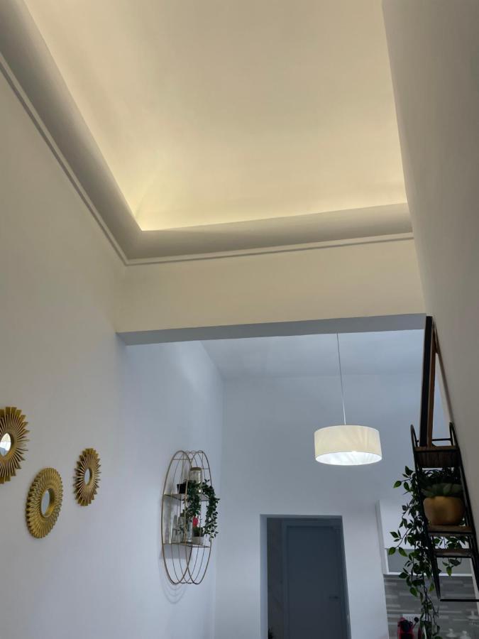 Nazionale 221 Mamila Suite Rome Luaran gambar